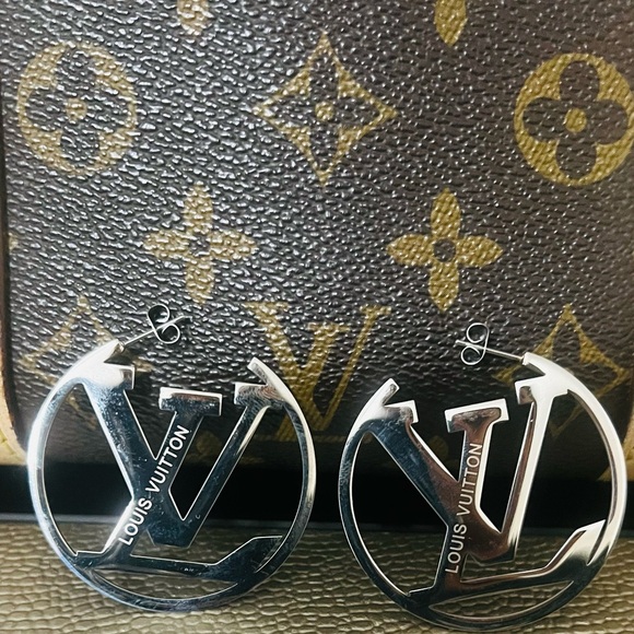 45mm/1.77 inch Silver Initial LV Hoop Earrings 1.77in close 2inch - Picture 2 of 3